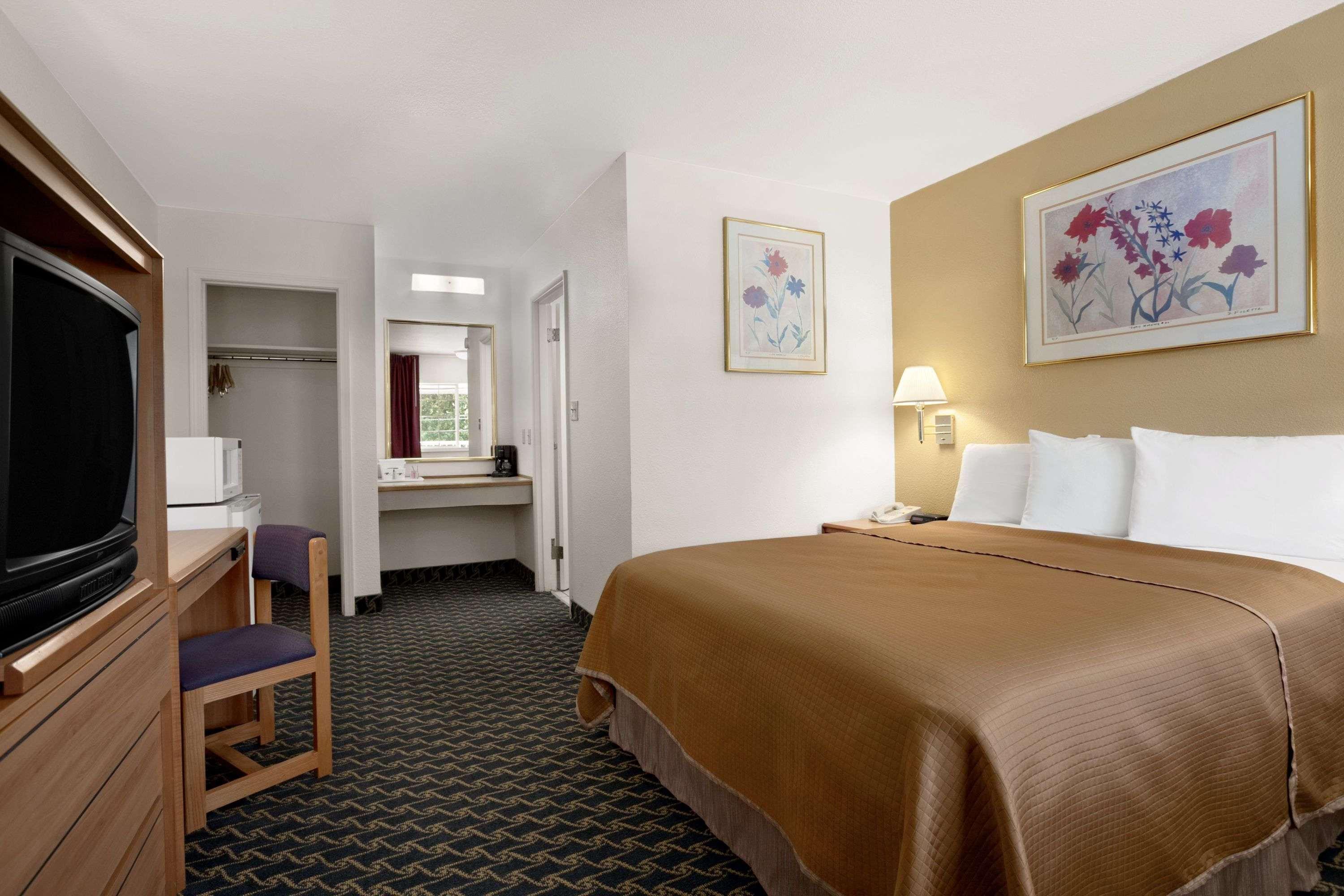 Travelodge By Wyndham Pendleton Or Esterno foto