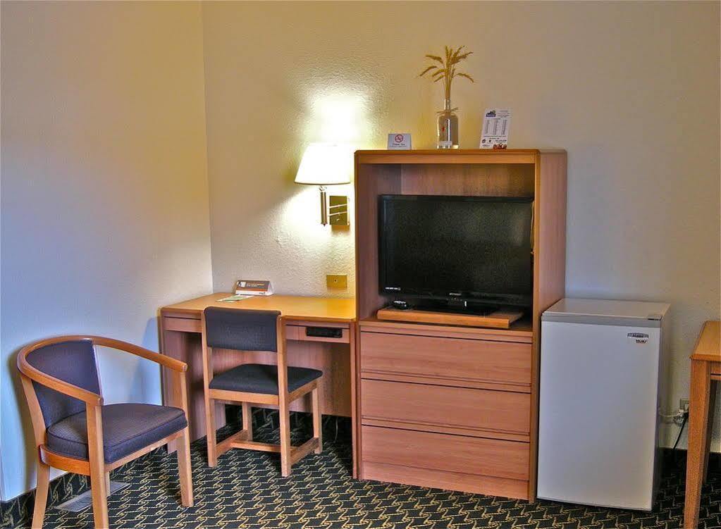 Travelodge By Wyndham Pendleton Or Esterno foto